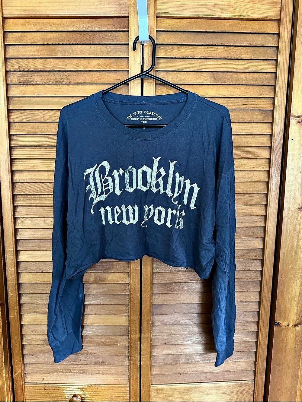 Aeropostale The OG Tee Collection Crop Boyfriend Tee in Blue Medium